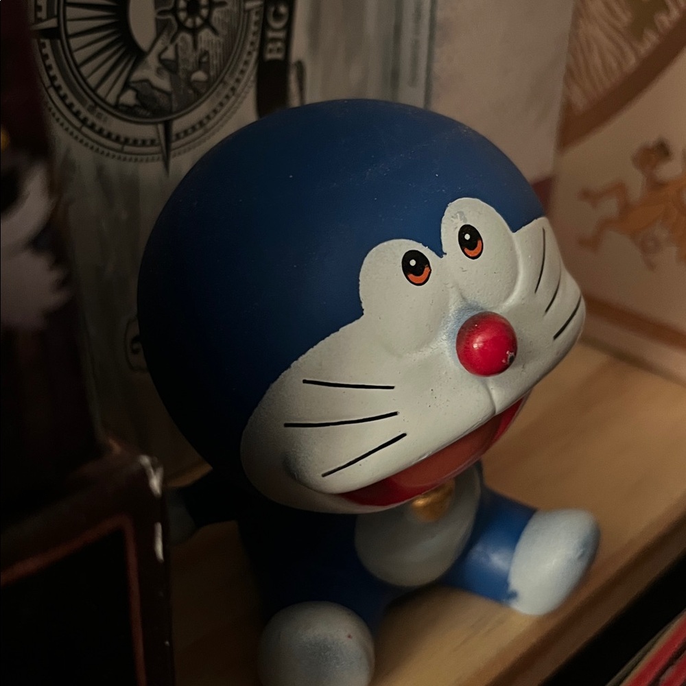 Meet your Posher, Dom